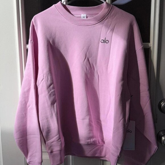 Alo Yoga Cropped Accolade Crewneck And Accolade Short Set Candy Heart Pink Auth - Picture 3 of 6